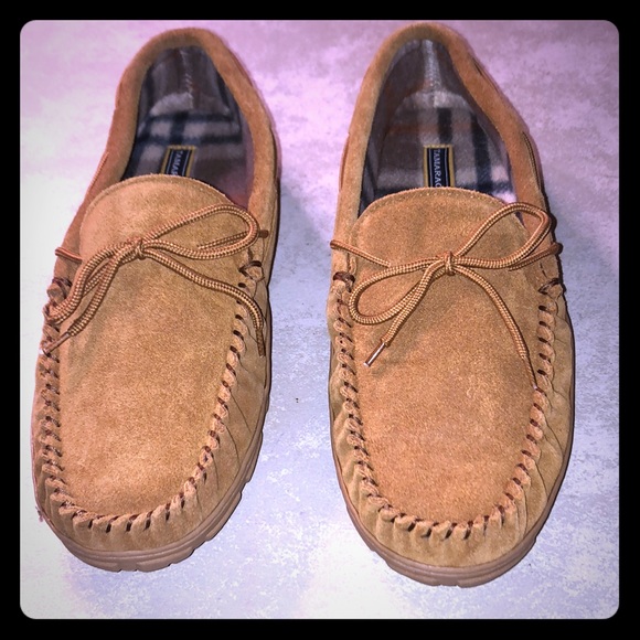 mens moccasin slippers size 14